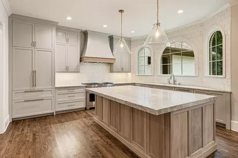 Kitchen - 1960 Drummond Pond Rd, Milton, GA 30004 photo 1 of 11