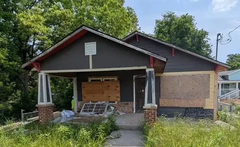 854 Mcdonough Blvd SE, Atlanta, GA 30315