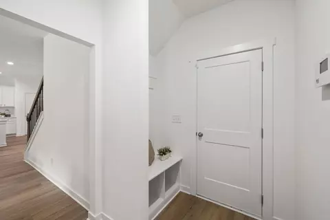 Entry Way - 515 Elder Rd, Winder, GA 30680 photo 5 of 9