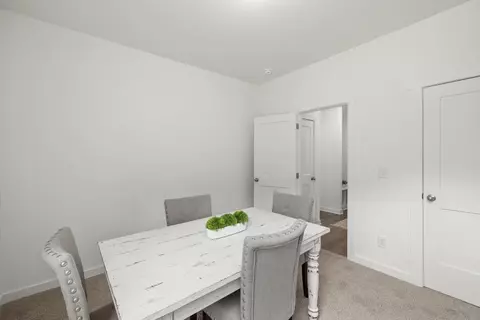 Dining - 515 Elder Rd, Winder, GA 30680 photo 2 of 2