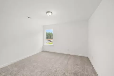 Bedroom - 515 Elder Rd, Winder, GA 30680 photo 6 of 9