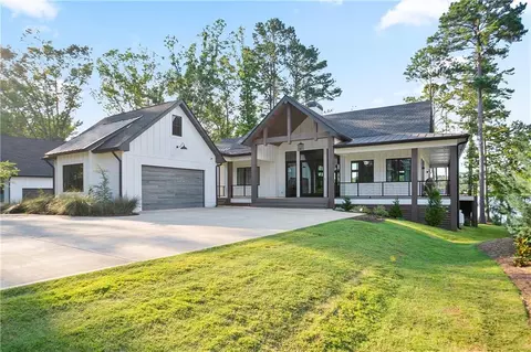 157 Lakeview Dr, Eatonton, GA 31024