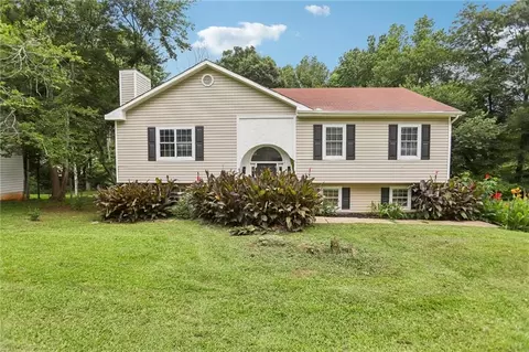 73 Azalea Dr, Villa Rica, GA 30180