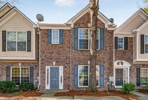 2864 Parkway Close, Lithonia, GA 30058
