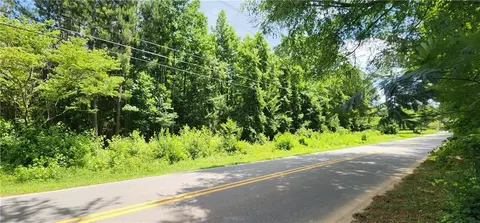 8225 Rivertown Rd, Fairburn, GA 30213