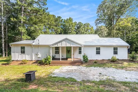 407 Johnstonville Rd, Barnesville, GA 30204