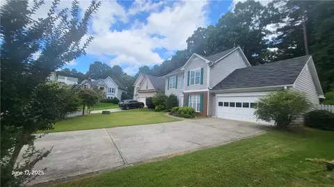 3219 Roundfield Cir, Duluth, GA 30096 photo 2