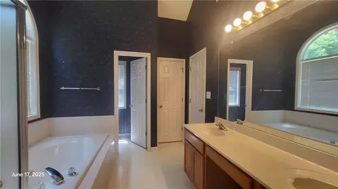 3219 Roundfield Cir, Duluth, GA 30096 photo 24