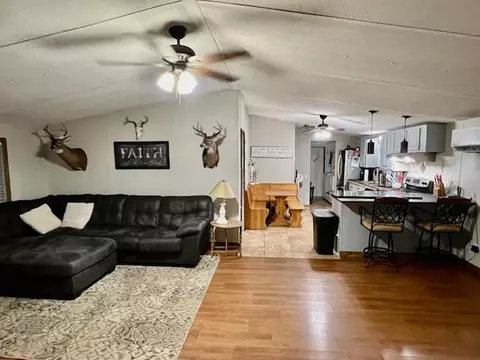 Living - 9262 Morrison Rd, Lula, GA 30554 photo 1 of 2