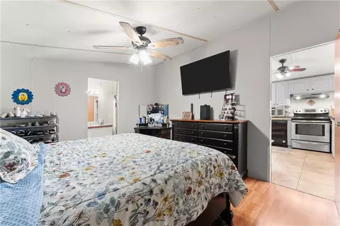 Bedroom - 9262 Morrison Rd, Lula, GA 30554 photo 3 of 5