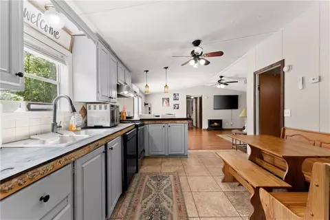 Kitchen - 9262 Morrison Rd, Lula, GA 30554 photo 3 of 3