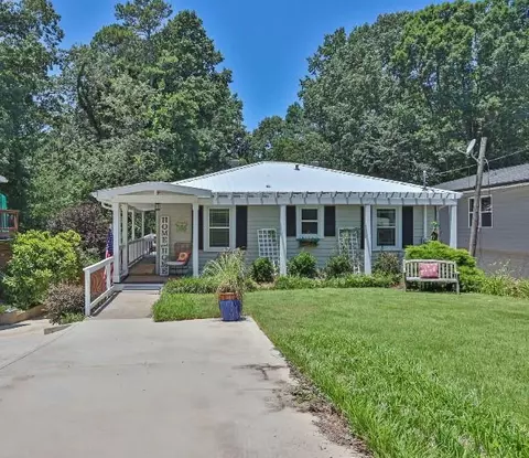 3131 Lee Cir, Buford, GA 30518