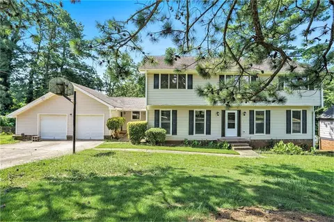 5419 Ahyoka Dr, Morrow, GA 30260