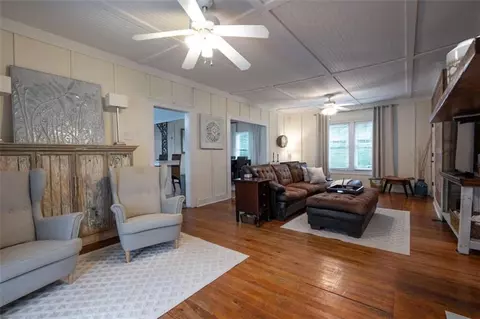 Living - 470 3rd St, Rome, GA 30161 photo 2 of 2