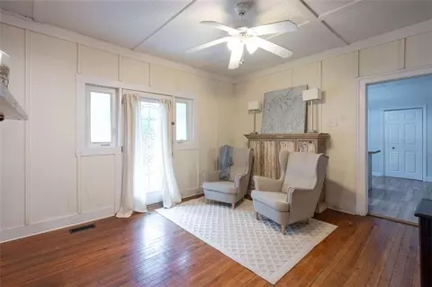 Living - 470 3rd St, Rome, GA 30161 photo 1 of 2