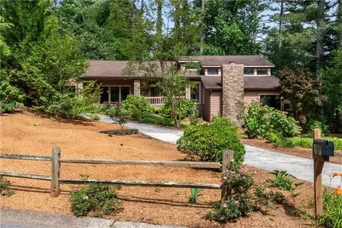 3152 Sycamore Ln, Marietta, GA 30066
