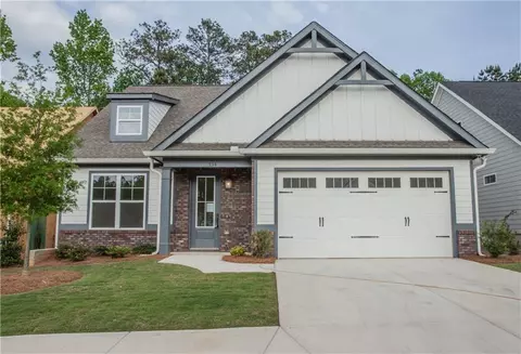 334 Maple View Dr, Carrollton, GA 30117