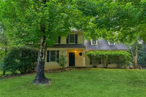 658 Slew Ave, Lawrenceville, GA 30043