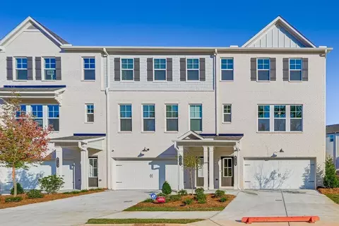 6129 Wayburn St, Tucker, GA 30084