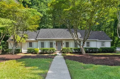 1590 Sunnybrook Farm Rd, Atlanta, GA 30350