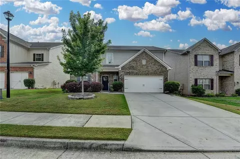 1767 Weatherbrook Cir, Lawrenceville, GA 30043