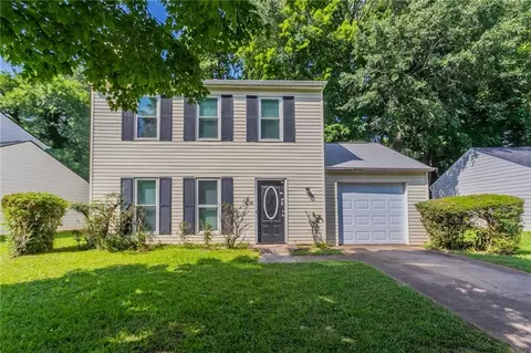 1377 Mill Lake Cir, Stone Mountain, GA 30088