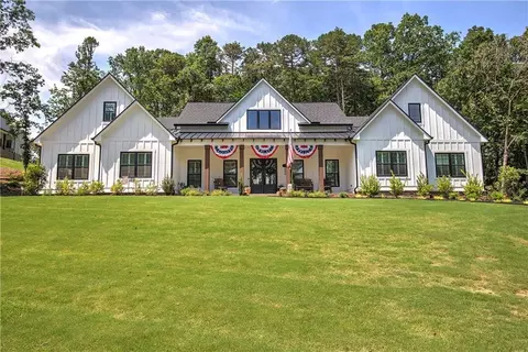 884 Oxford Rd, Ball Ground, GA 30107