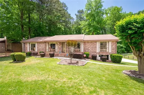 655 Stone Harbor Pkwy SW, Marietta, GA 30060