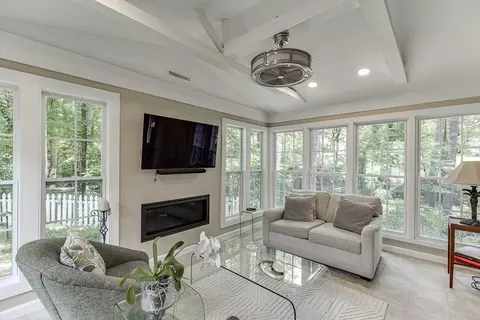 Living - 3219 Parkridge Cres, Chamblee, GA 30341 photo 5 of 6