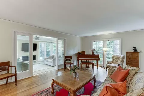 Living - 3219 Parkridge Cres, Chamblee, GA 30341 photo 2 of 6