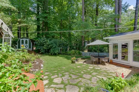 Exterior - 3219 Parkridge Cres, Chamblee, GA 30341 photo 5 of 10