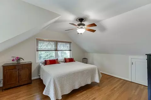 Bedroom - 3219 Parkridge Cres, Chamblee, GA 30341 photo 2 of 5
