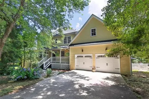 6380 Concord Rd, Cumming, GA 30028