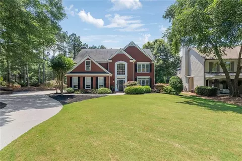 Exterior - 161 Forestview Dr, Suwanee, GA 30024 photo 2 of 24
