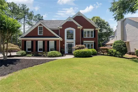 Exterior - 161 Forestview Dr, Suwanee, GA 30024 photo 19 of 24