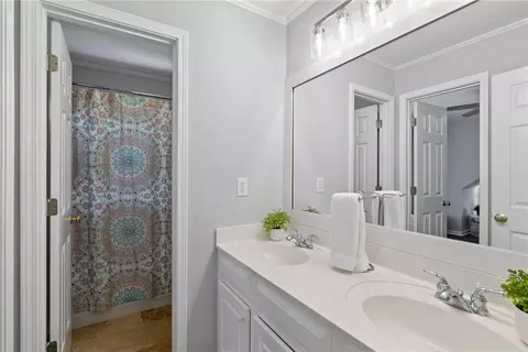 Bath - 161 Forestview Dr, Suwanee, GA 30024 photo 7 of 7