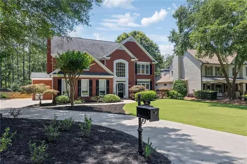 Exterior - 161 Forestview Dr, Suwanee, GA 30024 photo 5 of 24
