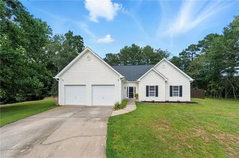 8420 Evan Ct, Gainesville, GA 30506