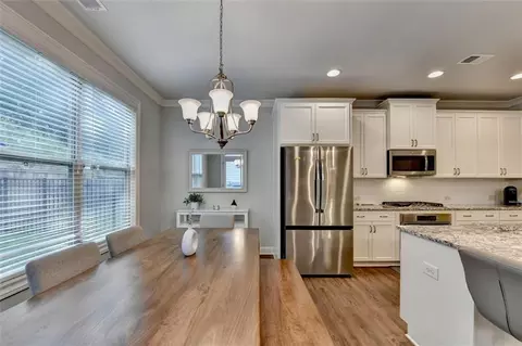 Dining - 4335 Bellview Ln, Duluth, GA 30097 photo 2 of 4