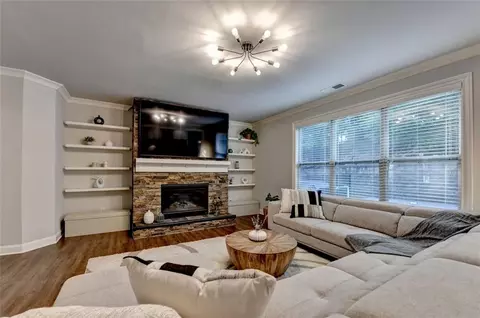 Living - 4335 Bellview Ln, Duluth, GA 30097 photo 3 of 4