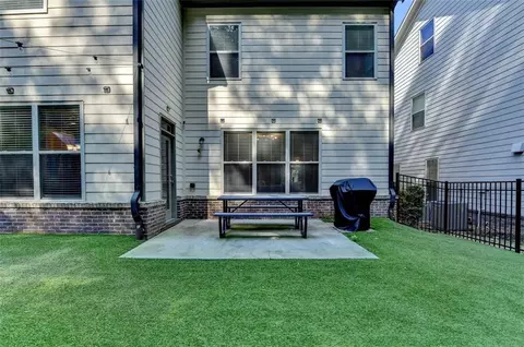 Exterior - 4335 Bellview Ln, Duluth, GA 30097 photo 6 of 7