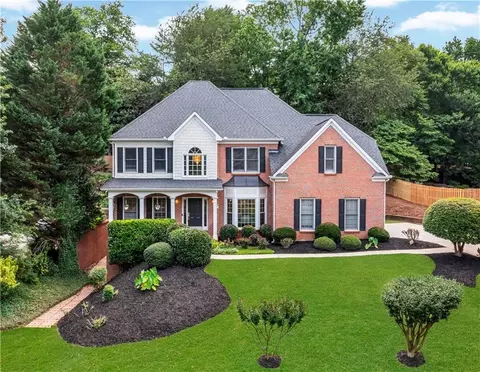 5750 Lake Heights Cir, Johns Creek, GA 30022