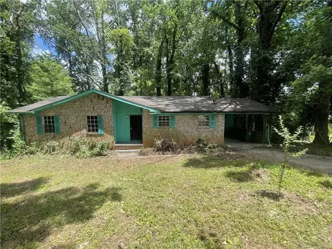 2890 Bianca Ct, Decatur, GA 30034