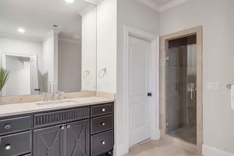 Bath - 4317 Oglethorpe Loop NW, Acworth, GA 30101 photo 8 of 11