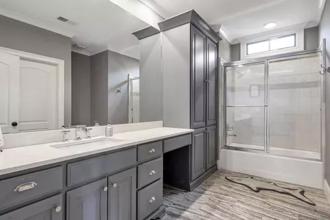 Bath - 4317 Oglethorpe Loop NW, Acworth, GA 30101 photo 7 of 11
