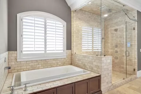 Bath - 4317 Oglethorpe Loop NW, Acworth, GA 30101 photo 5 of 11