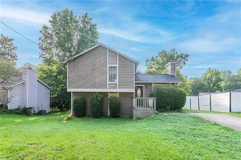 8670 Brandon Hill Ln, Jonesboro, GA 30238