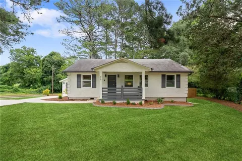 96 Senoia Rd, Fairburn, GA 30213