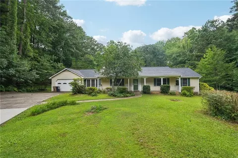 130 Cherecobb Dr, Woodstock, GA 30188