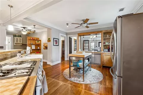 698 Bellemeade Ave NW, Atlanta, GA 30318
